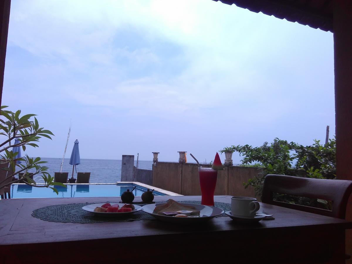 Manik Garam Boutique Villa อาเม็ด ภายนอก รูปภาพ